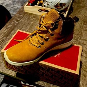 Timberland size 5